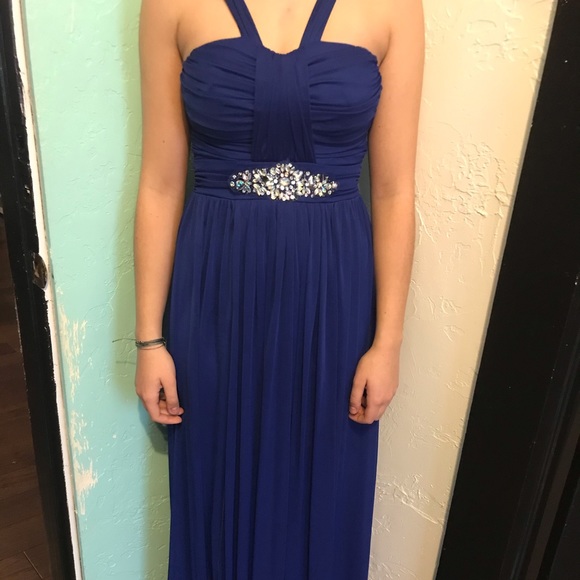 Long evening gown - Picture 2 of 6